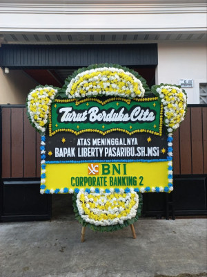 Papan Bunga Duka di Sokobanah