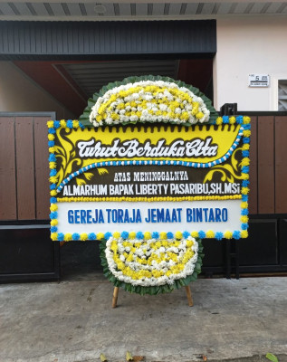 Papan Bunga Duka di Sokobanah